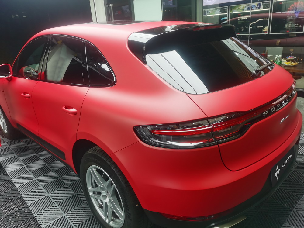 保时捷macan超哑金属红 - 深联汽车技术